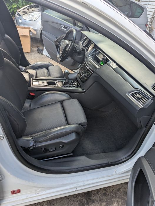 Peugeot 508 sw 2011
