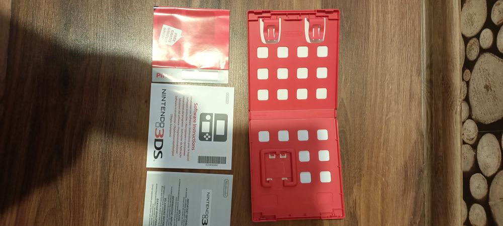 Pudełko Pokemon OMEGA RUBIN