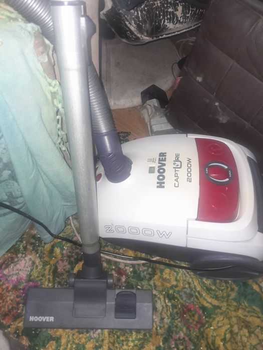 Aspirador HOOVER CAPTUR novo 15€