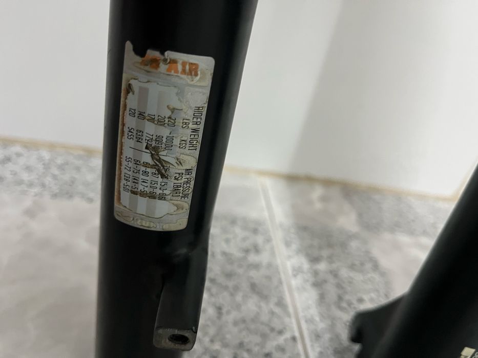 Suspençao manitou minute aro 26