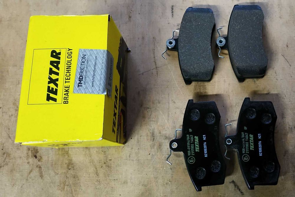 Колодки тормозные • ВАЗ 2108 • Textar