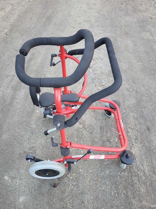 Trener chodu MiniWALK do 40 kg użytkownik około od 1,5 do 4 roku