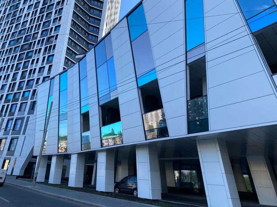 Оренда комерційного приміщення 812 м | ЖК Manhattan City | Без ремонту