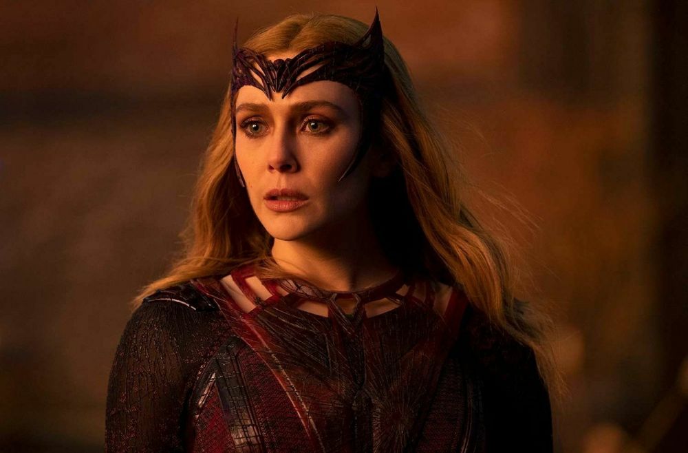 Máscara e Fato Scarlett Witch Feiticeira Escarlate Wanda Maximoff