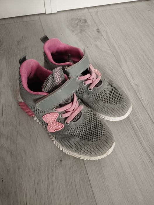 Lekkie adidasy dla dziewczynki r.31