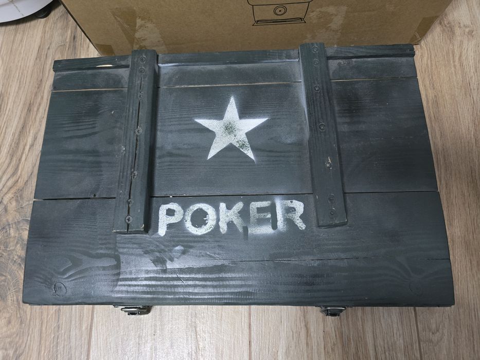 Drewniana skrzynka poker ręcznie robiona