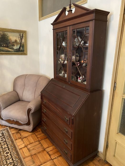 Secretária / Estante