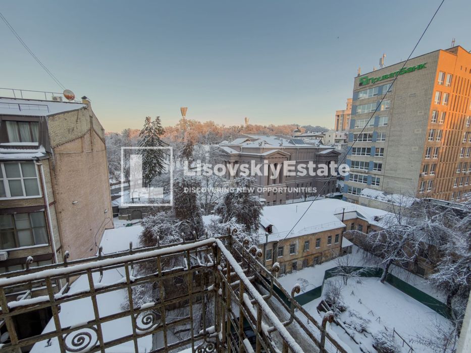 ТЕРМІНОВО ‼️ Без% Продам квартиру, Музейний провулок 8б, Хрещатик