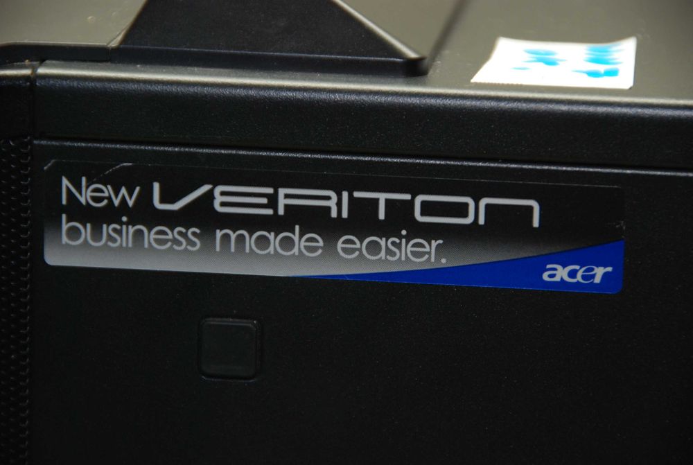 Zestaw komputerowy Acer Veriton M 480G stacjonarny monitor22