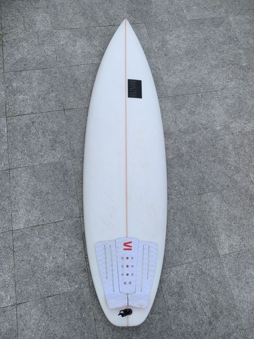 Surfboad 5’10 nova