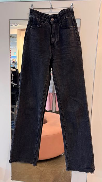 Джинсы Zara wide leg чорні