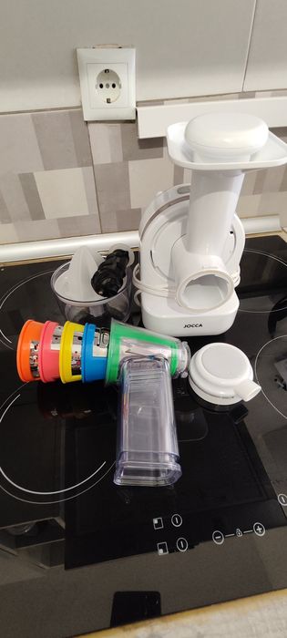 Robô de cozinha multifuncional