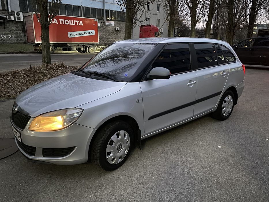 Авто в оренду шкода фабія універсал 1.4 газ/бензин 3200 грн/тиждень