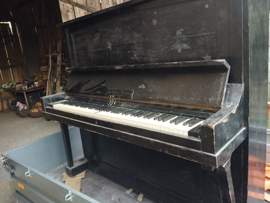 Pianino starodawne