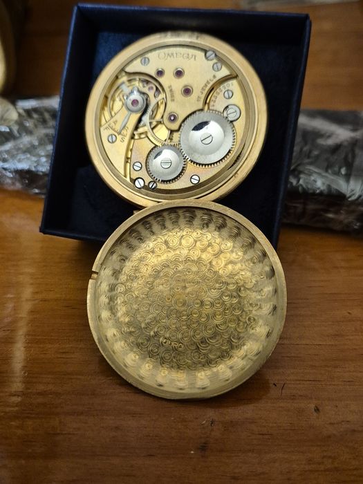 Relógio de bolso omega em ouro