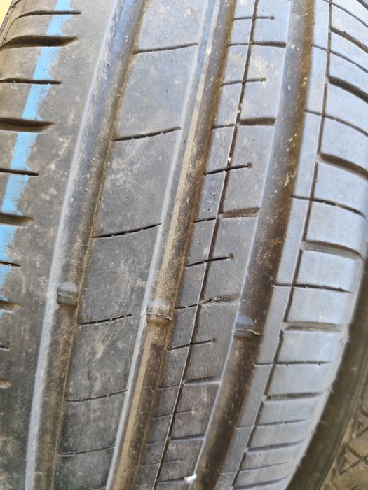 Pneus 185/65r15 Aplus 90% piso