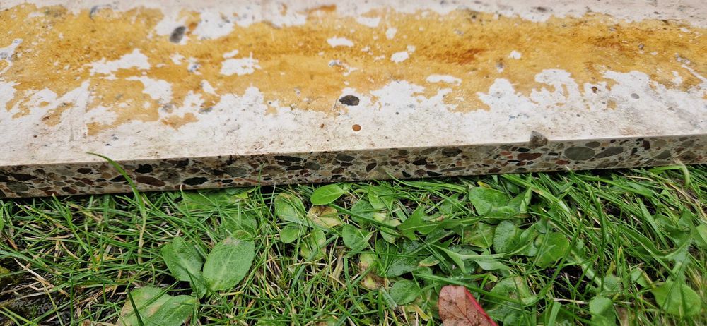 Parapet wewnętrzny