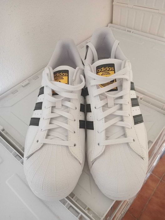 Adidas superstar