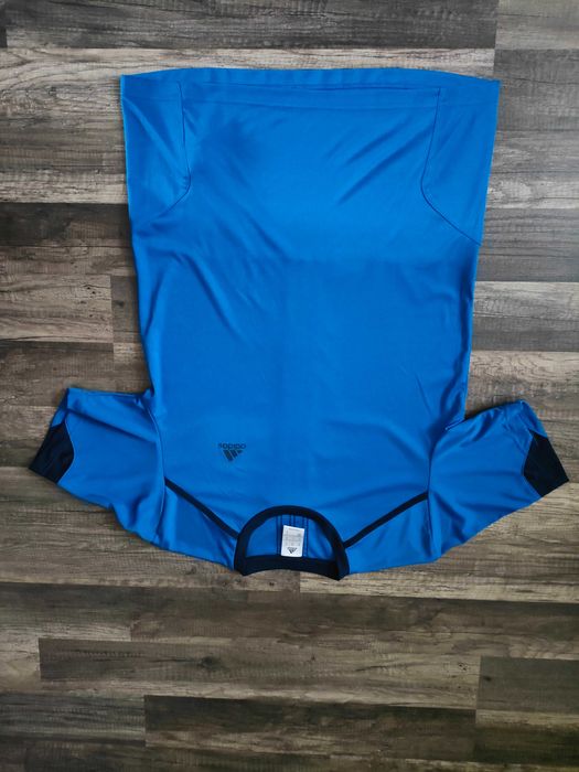 nowa sportowa koszulka ADIDAS