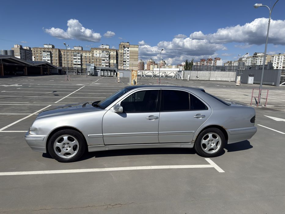 Mercedes-Benz E280 2000 w210