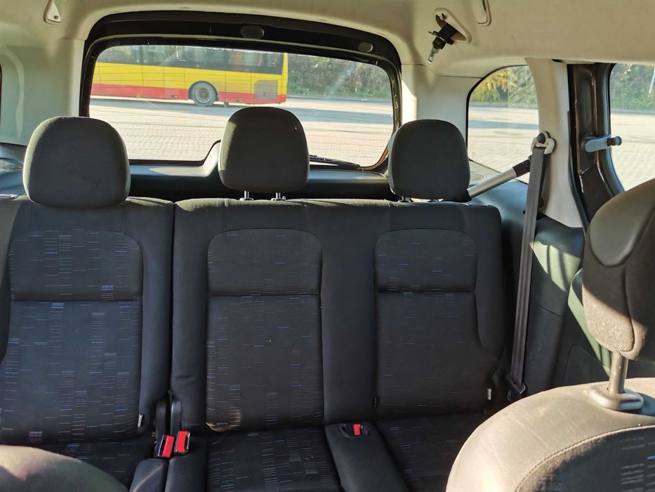 Citroen berlingo osobowy