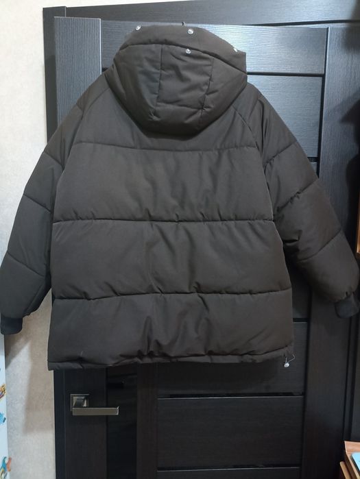 Куртка зимова нова