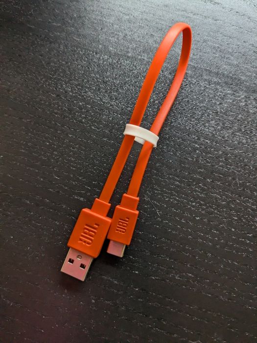 Cabo USB type-C JBL