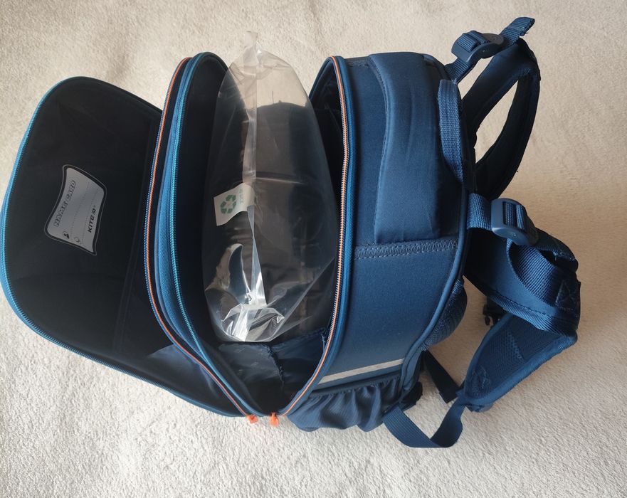 Каркасний рюкзак для хлопчика