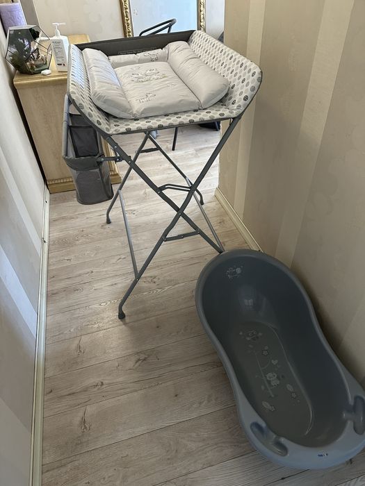 Пеленальний столик з матрасом Ceba Baby + ванночка Tega Baby