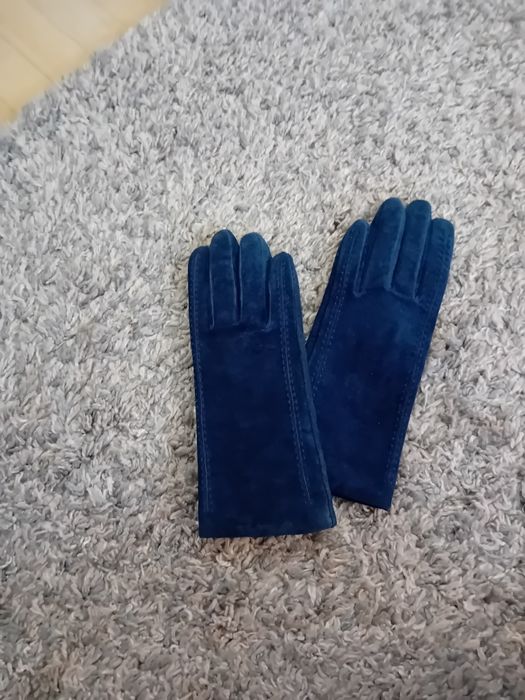 Doskonałej jakości skórzane rękawiczki damskie