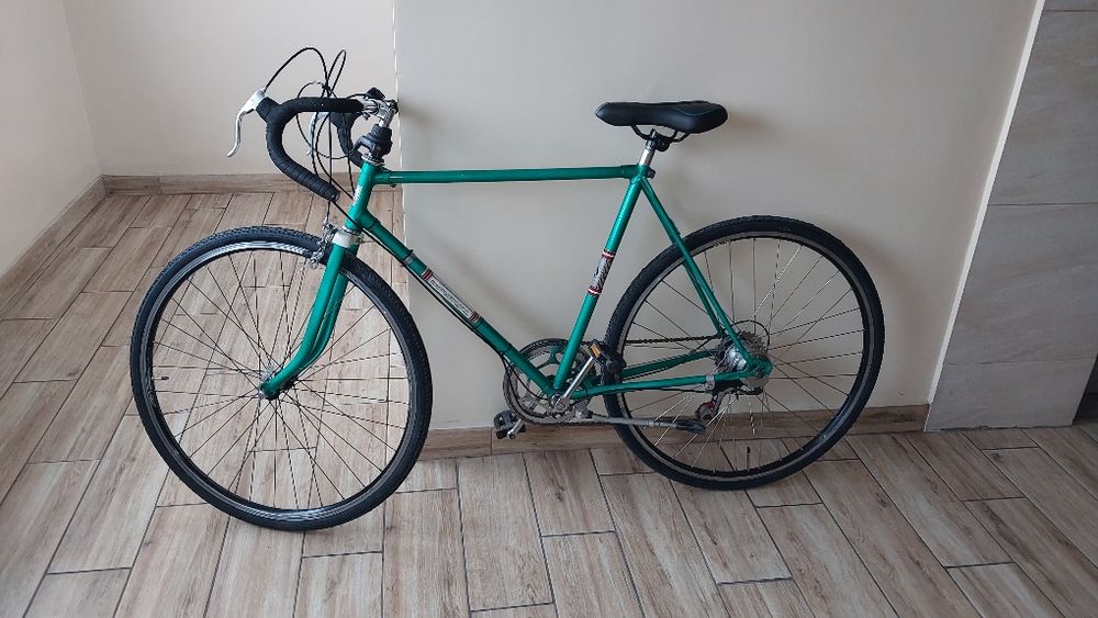 Sprzedam rower szosowy Uniwersal