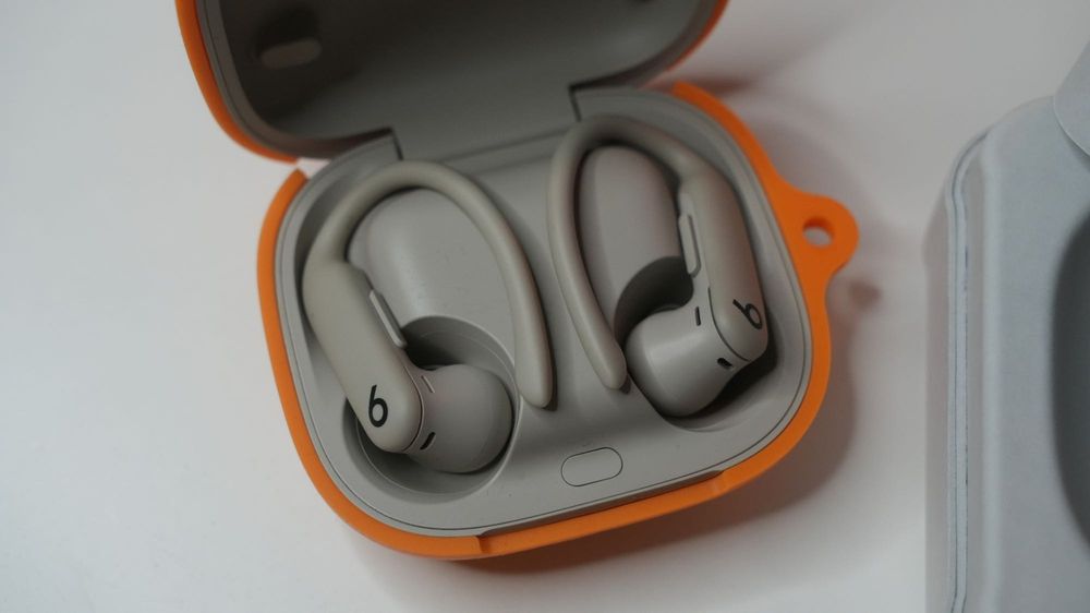 Powerbeats Pro 2