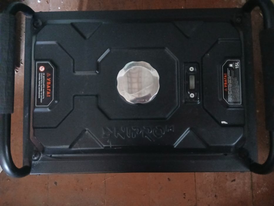 Продам генератор Dnipro-M GX 25 в ідеальному стані