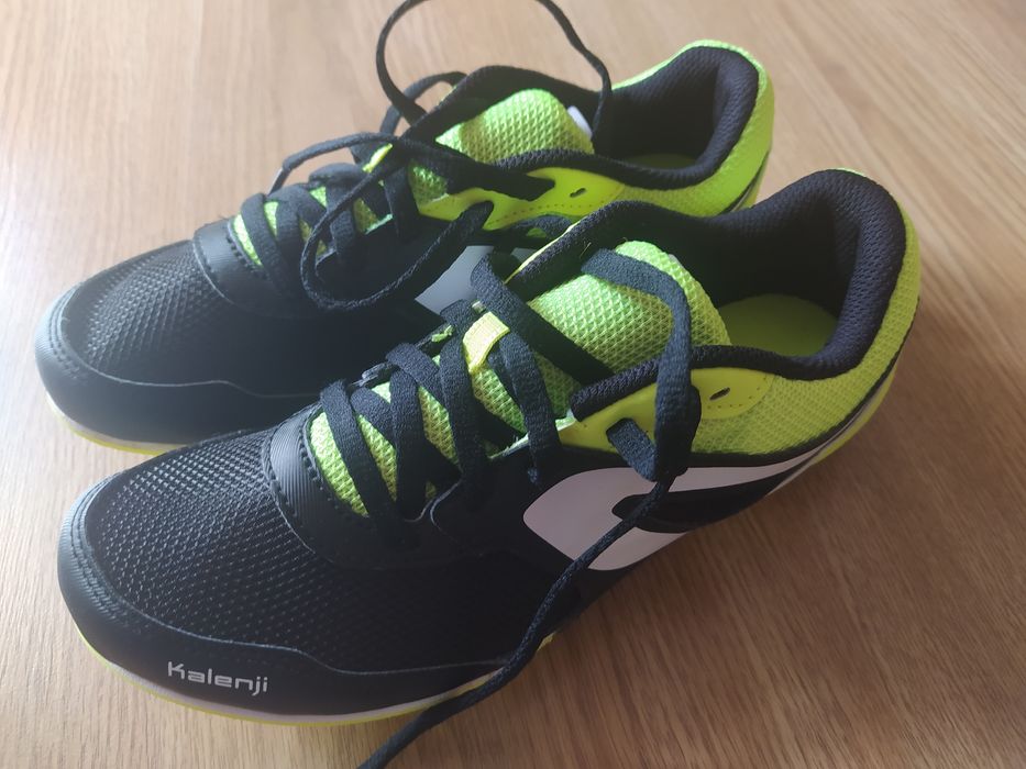 Ténis corta-mato/pista tamanho 36