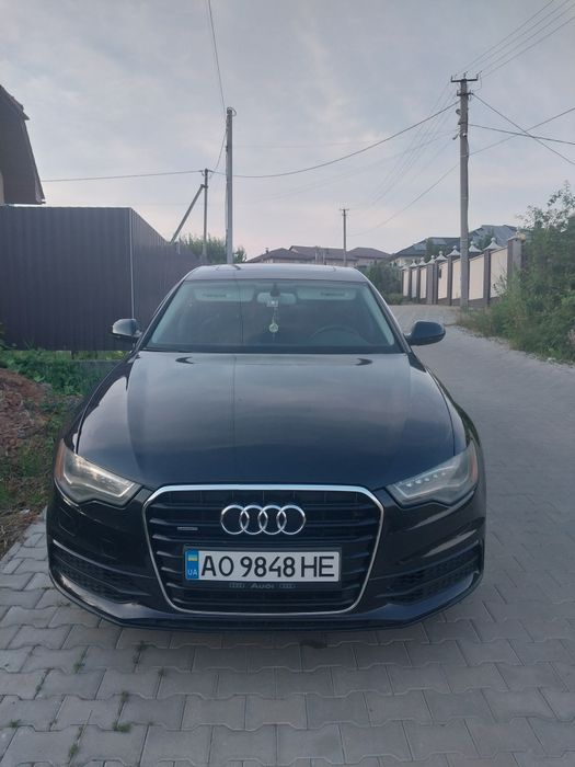 Автомобіль Ауді  A 6