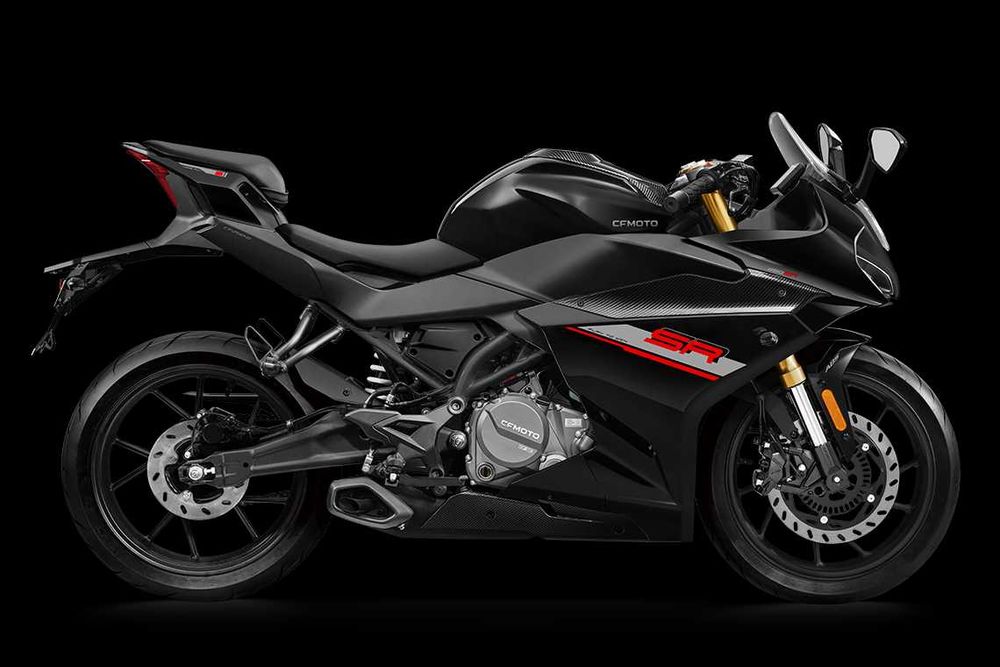 Мотоцикл CFMOTO 250SR