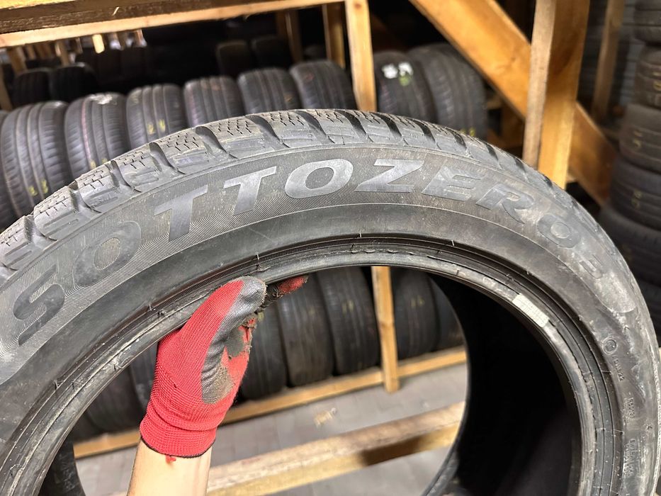 Шини зима 255/45R19 PIRELLI  SOTTOZERO3 4шт 7-8мм  22/21