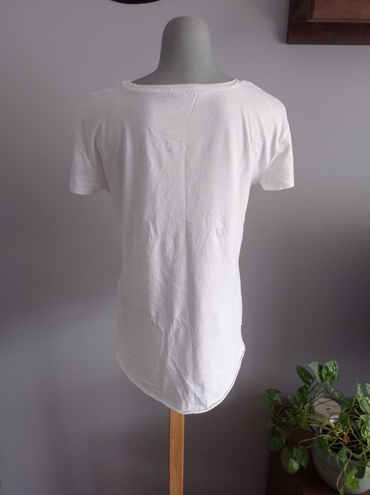 T-shirt asymetryczny Orsay