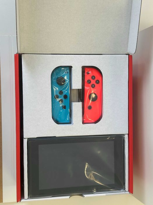 Konsola Nintendo Switch Red & Blue Joy-Con V2