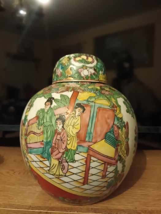 Jarro pintado à mão