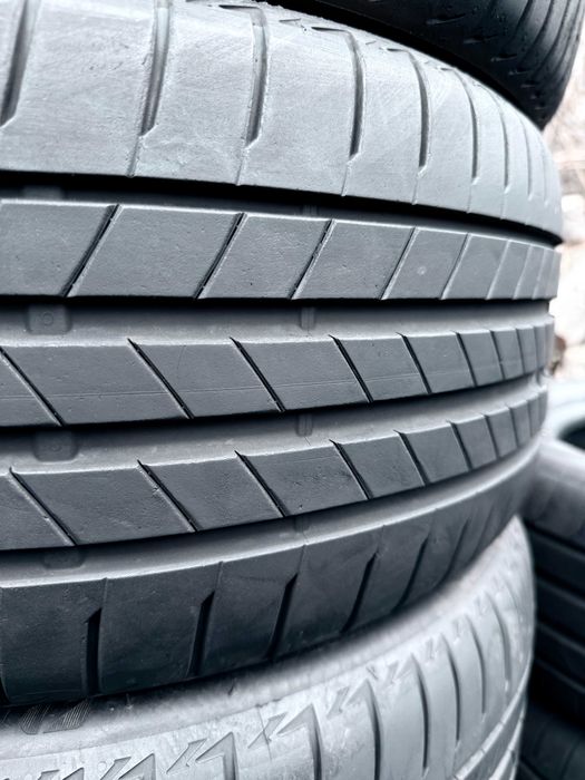 225 40 18 Bridgestone Turanza T005 90% Шини Літо