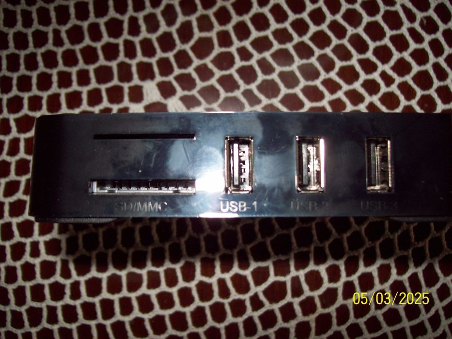 Odtwarzacz multimedialny MXQ PRO S905 8GB
