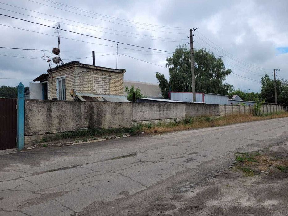 Аренда складского помещения в районе авторынка "Лоск"!