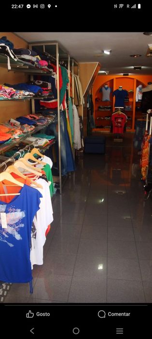 Mobiliário em inox e acessórios para loja