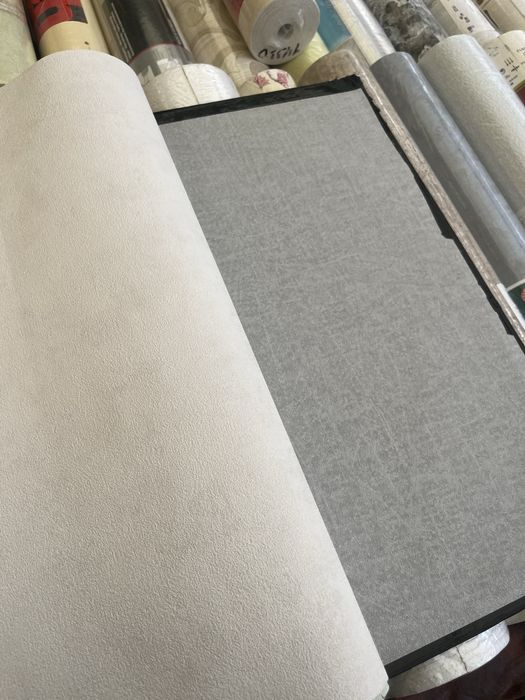 Распродажа обоев Италии, Германии Є-відновлення
