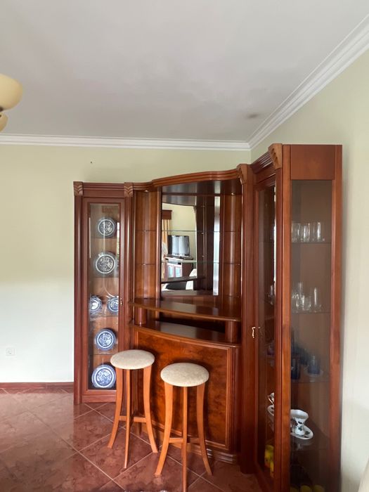 Móvel de sala com bar