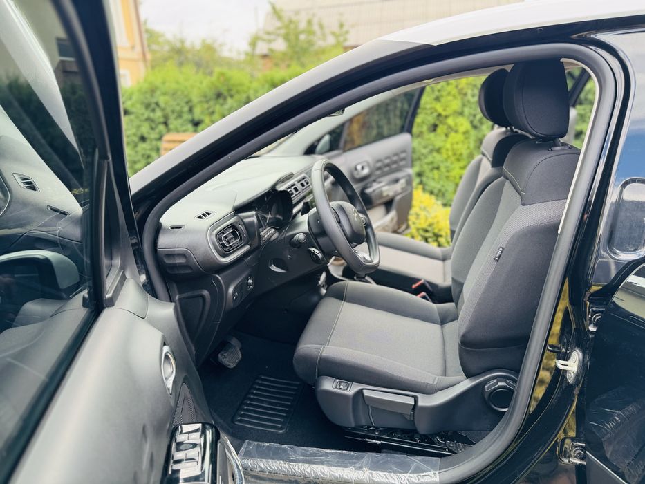 Citroen C3 1.2Pure Tech Shine 2023 рік Official