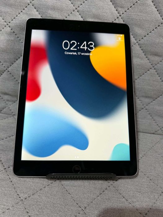 Apple iPad Air 2 Wi-Fi + Cellular Tablet 9,7 Cala 2/64 GB slot karty SIM LTE