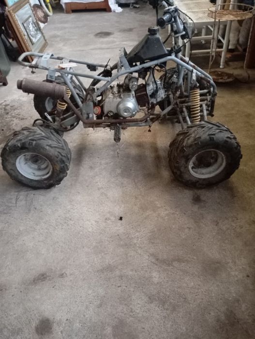 Vendo esta mota não tem ducometos