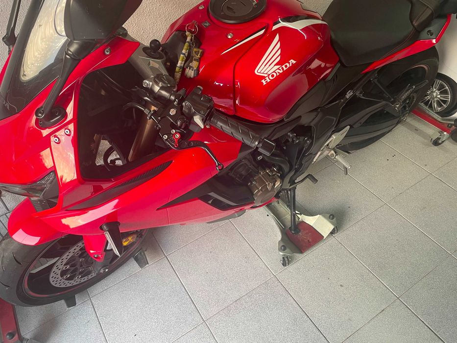 Honda CBR 650 R de 2019